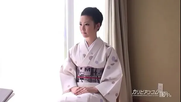 Oglądaj The hospitality of the young proprietress-You came to Japan for Nani-Yui Watanabe mega Tube