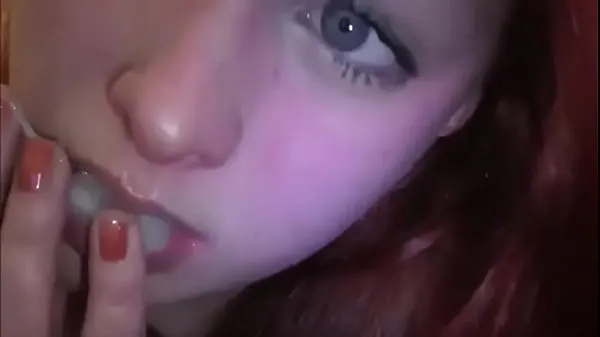 Xem Married redhead playing with cum in her mouth mega Tube