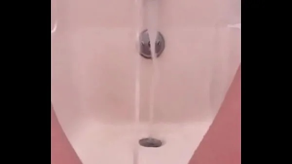 Watch 18 yo pissing fountain in the bath mega Tube