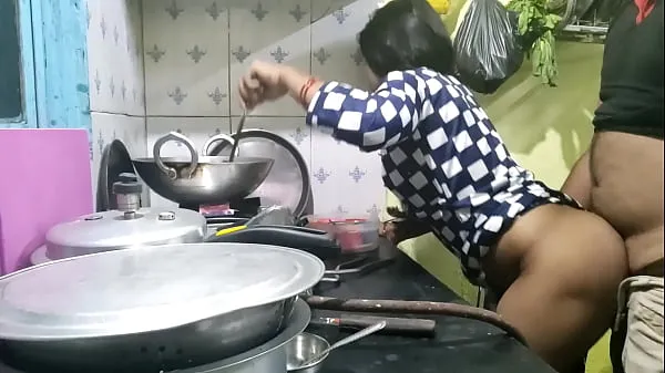 Watch The maid who came from the village did not have any leaves, so the owner took advantage of that and fucked the maid (Hindi Clear Audio mega Tube