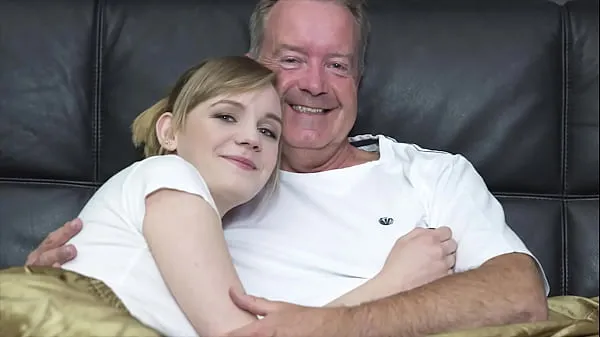 Sledujte Sexy blonde bends over to get fucked by grandpa big cock mega Tube