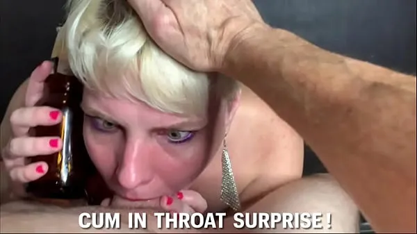 Oglejte si Surprise Cum in Throat For New Year mega Tube
