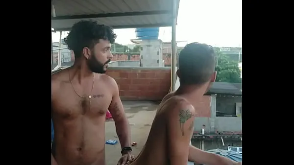 My neighbor and I went to fuck on the roof and we almost got caught Davi Lobo मेगा ट्यूब देखें