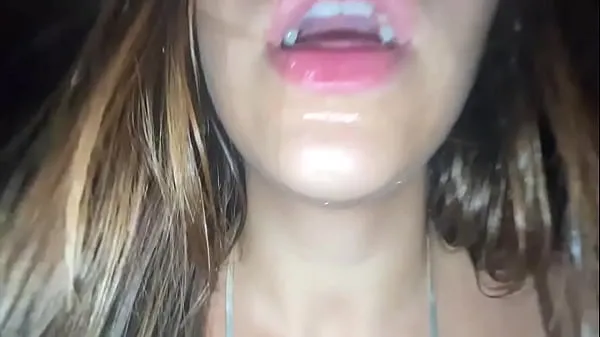 Oglejte si Perfect little bitch moaning a lot and asking for other dicks mega Tube
