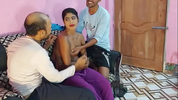 观看Amateur threesome Beautiful horny babe with two hot gets fucked by two men in a room bengali sex ,,,, Hanif and Mst sumona and Manik Mia巨型管
