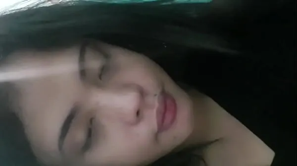 Sexy Jzen the asian teen plays with her pussy