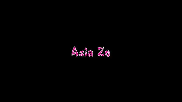 Titta på Asia Zo Takes A Huge Black Cock In Her Asian Twat mega Tube